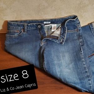Size 8 Liz & Co Capris